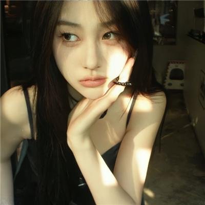 大约三十个谎言